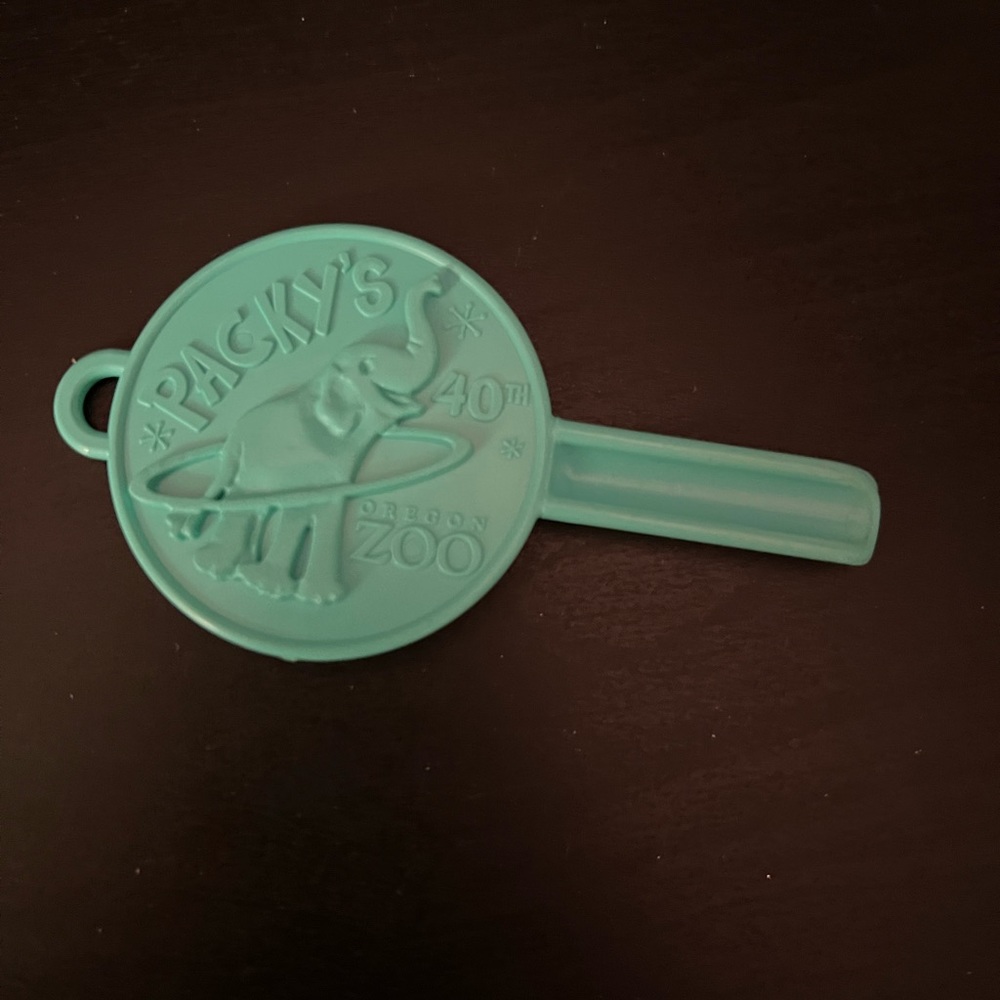 Oregon Zoo Antique Packy’s 40th Birthday Edition Key